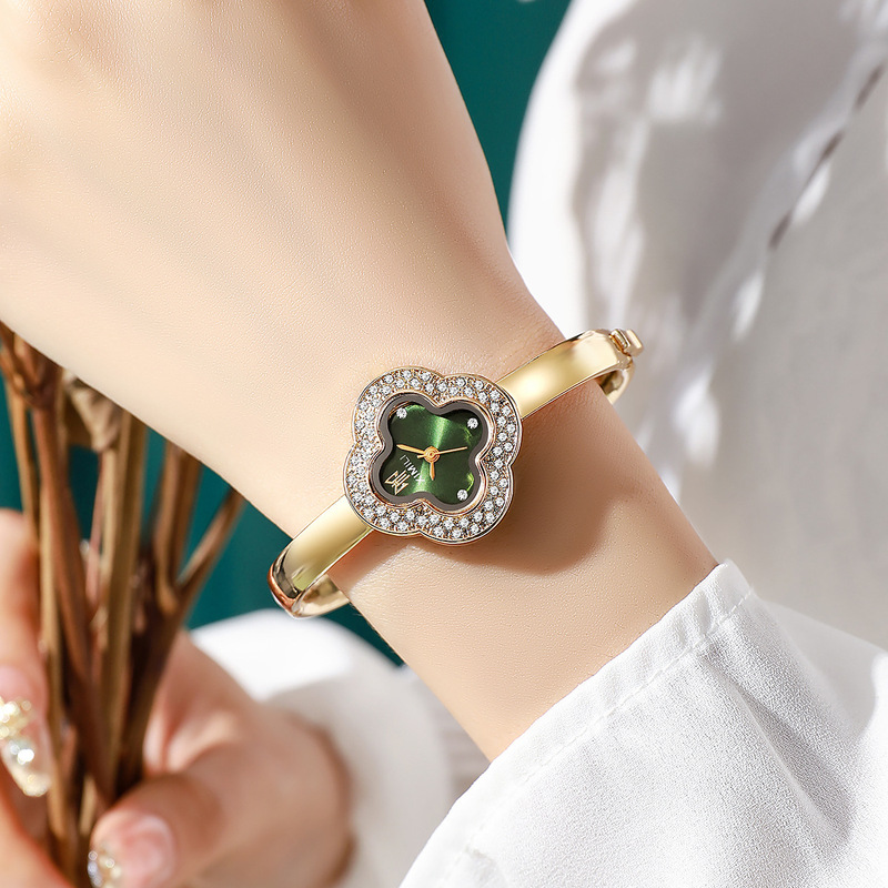 Jam Tangan Wanita Mewah Berhia - Luxury Watch Kids ulasan dan harga