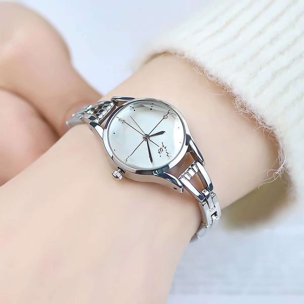 Jam Tangan Gelang untuk Wanita - Luxury Watch Girl ulasan dan harga