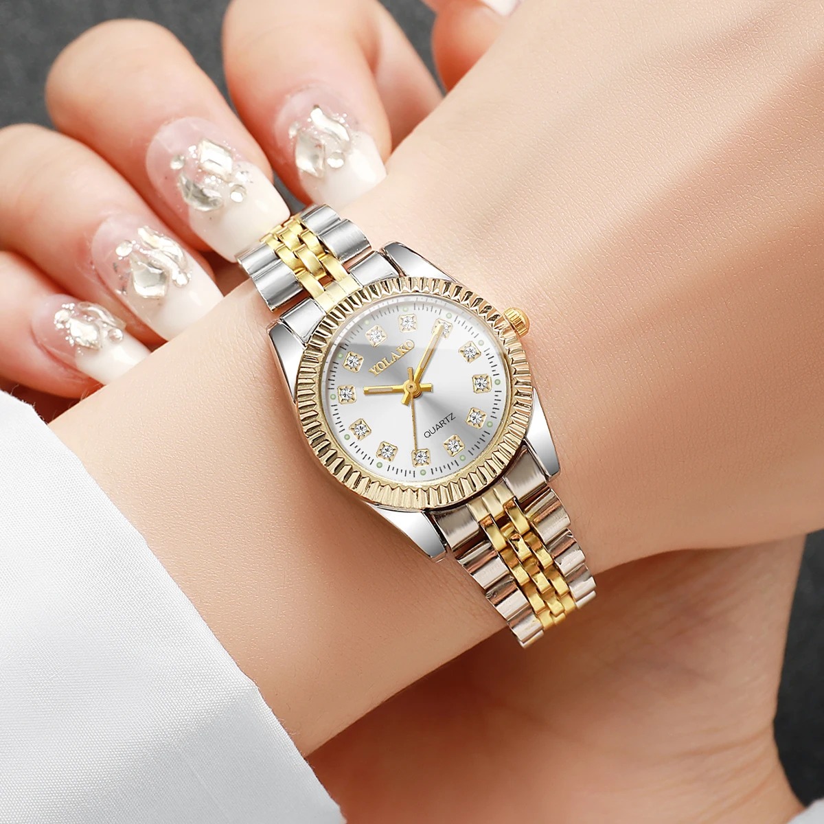 Jam Tangan Kuarsa Wanita Berli - Luxury Watch Organizer ulasan dan harga