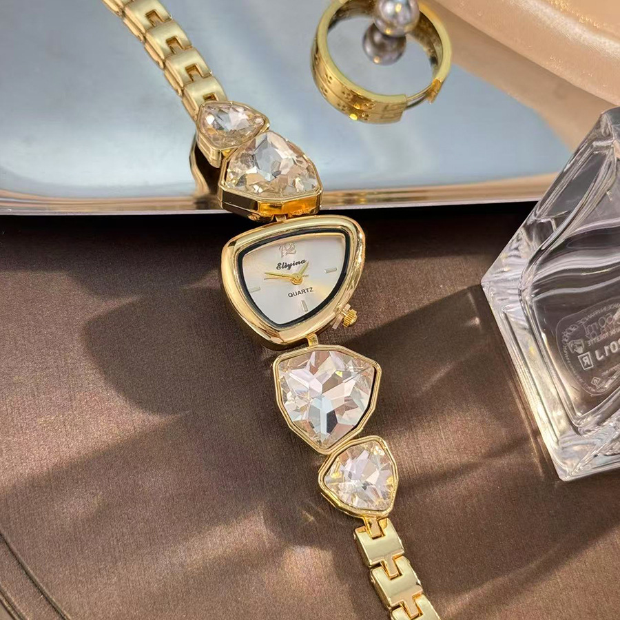 Jam tangan berlian besar desai - Luxury Watch Trading ulasan dan harga